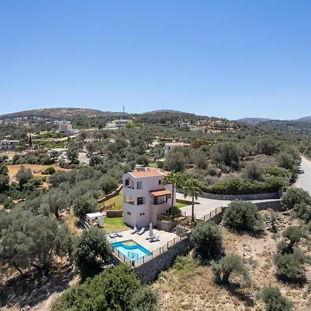 Ioanna & Stavros, Private Pools, Bbq & Seaview, By Thinkvilla Maroulás