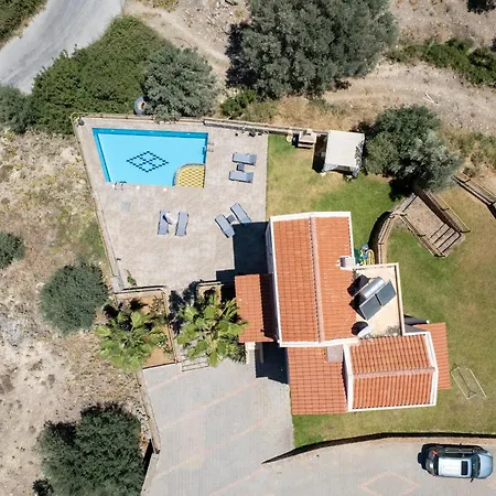 Ioanna & Stavros, Private Pools, Bbq & Seaview, By Thinkvilla * Maroulás