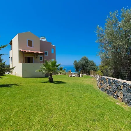 Ioanna & Stavros, Private Pools, Bbq & Seaview, By Thinkvilla Vilă *