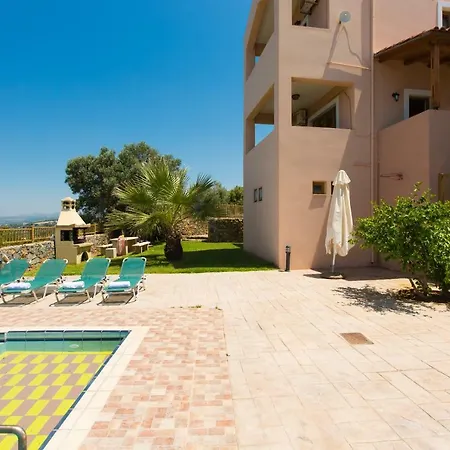 Ioanna & Stavros, Private Pools, Bbq & Seaview, By Thinkvilla Vilă Maroulás