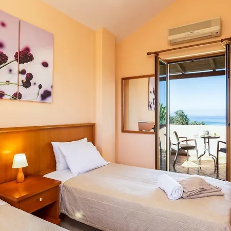 Ioanna & Stavros, Private Pools, Bbq & Seaview, By Thinkvilla Vilă *